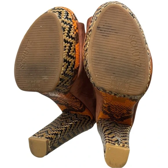 Schutz Cara Raffia High Heel - Picture 6 of 12